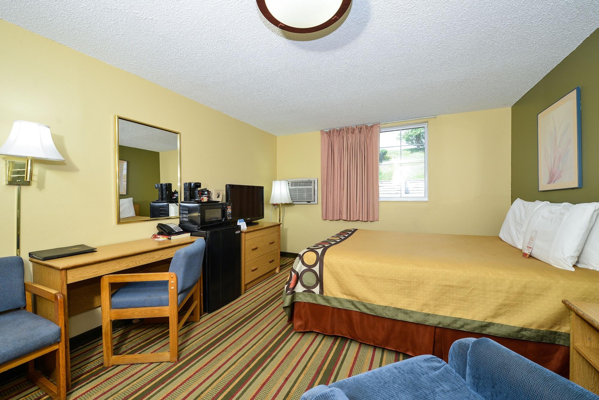 מלון Super 8 By Wyndham Minot Airport מראה חיצוני תמונה