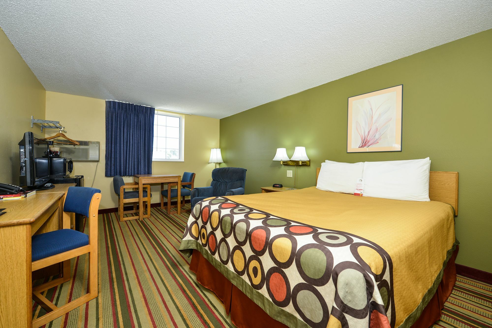 מלון Super 8 By Wyndham Minot Airport מראה חיצוני תמונה
