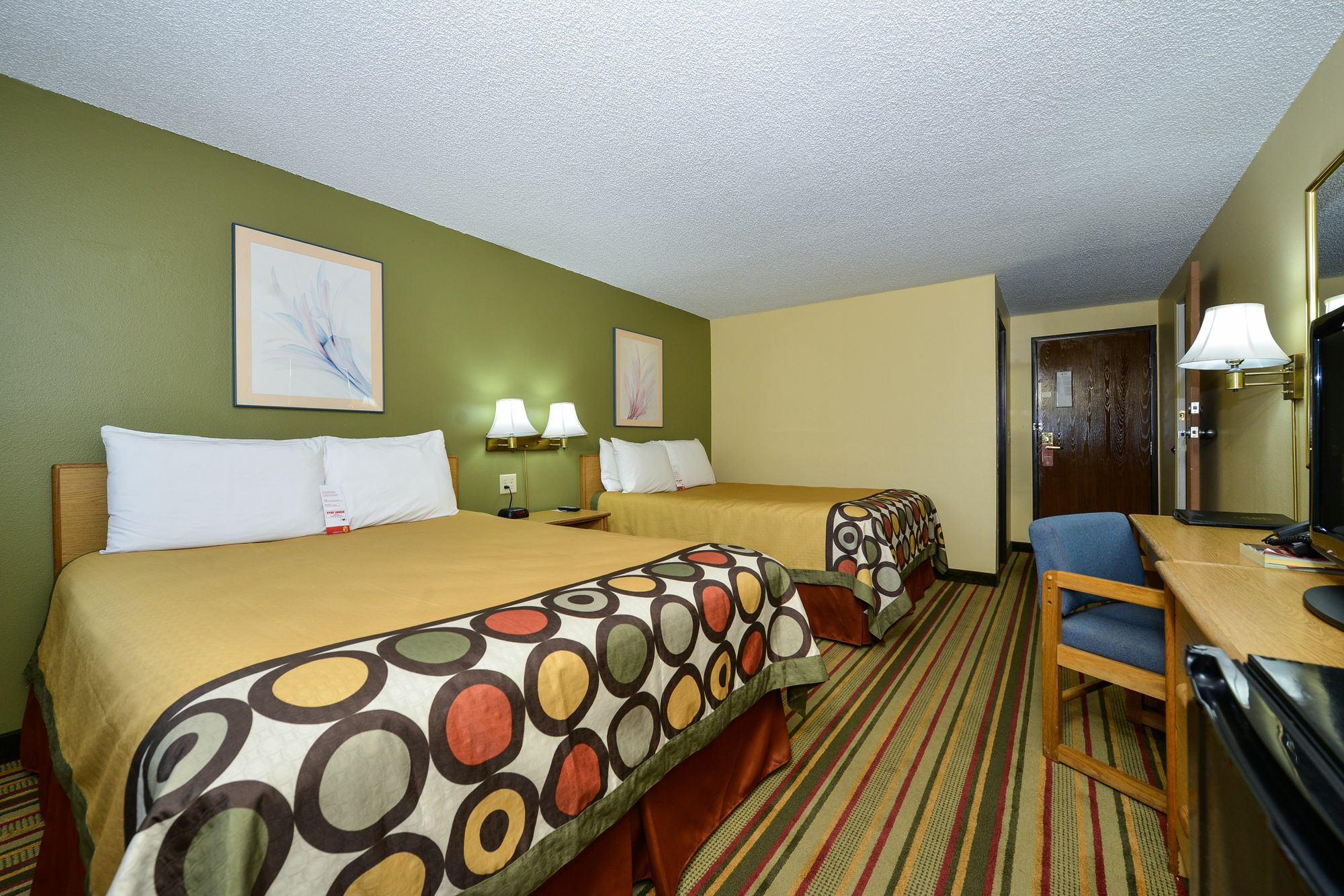 מלון Super 8 By Wyndham Minot Airport מראה חיצוני תמונה