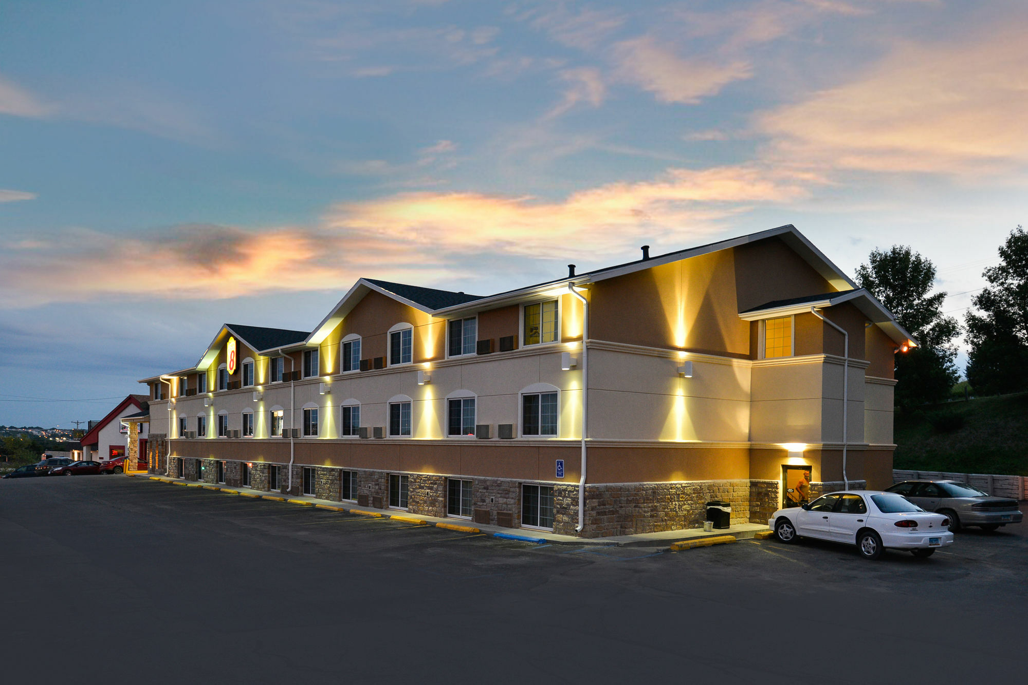 מלון Super 8 By Wyndham Minot Airport מראה חיצוני תמונה